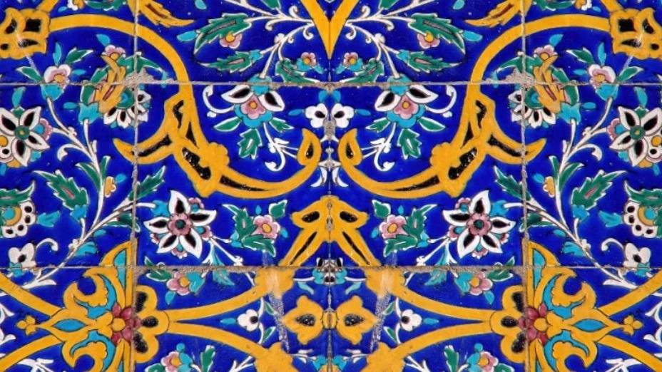 کاشی کاری سنتی چیست؟ کاشی کاری سنتی چیست؟